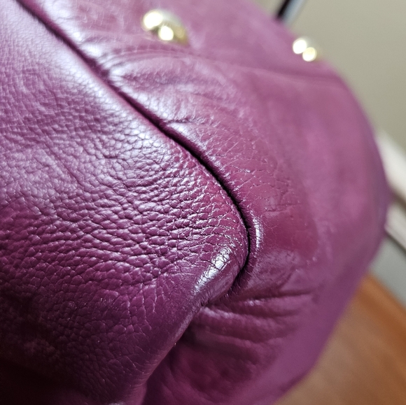 Authentic Louis Vuitton Empreinte Artsy Mm Burgundy Infini Monogram Leat… - Picture 6 of 13
